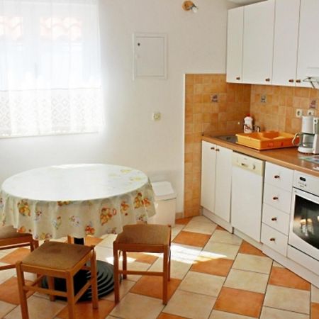 Apartments Pansion Franka Brist Exterior photo