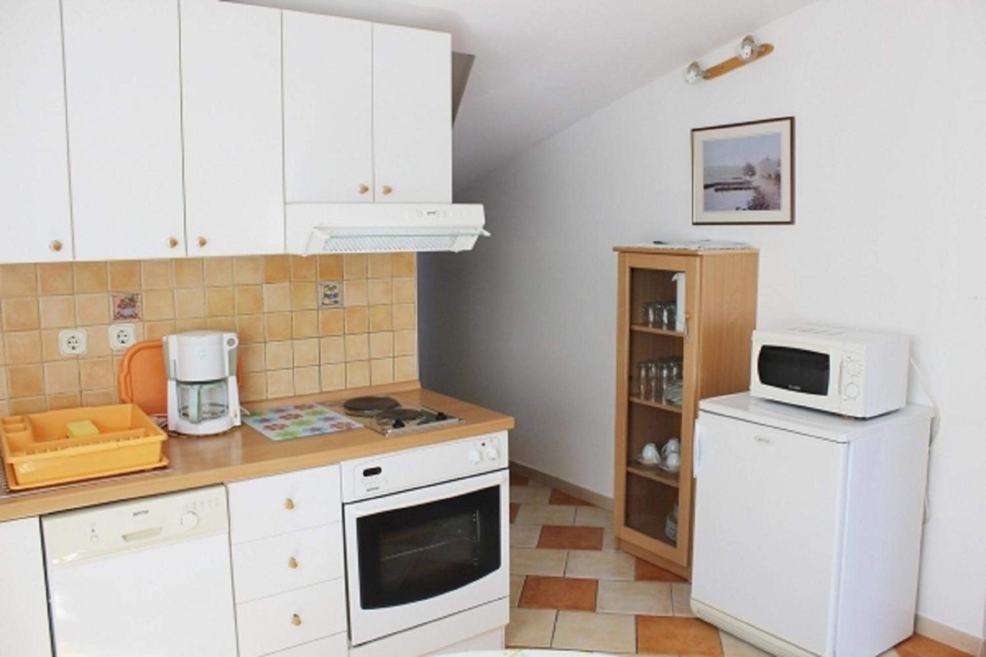 Apartments Pansion Franka Brist Exterior photo